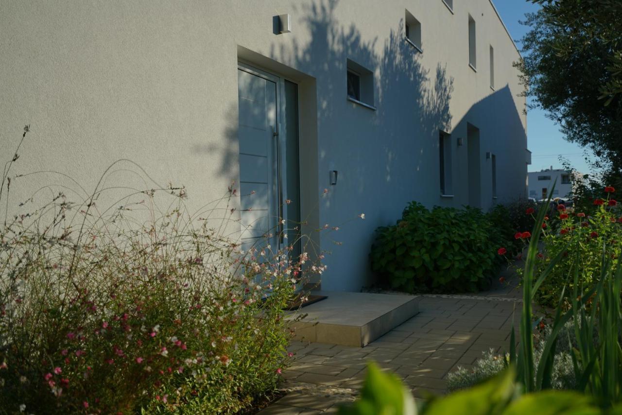 Apartment Perla Sukosan Exterior photo