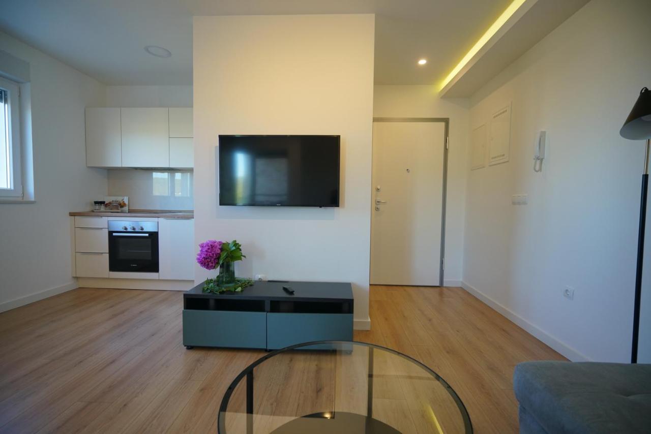 Apartment Perla Sukosan Exterior photo